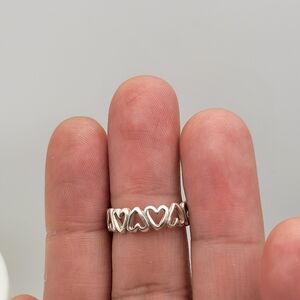 925 Sterling Silver Open Multi Heart Design Band Ring Size 4.75